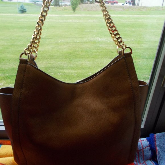 Michael Kors Luggage Brown Leather Handbag - Picture 3 of 10